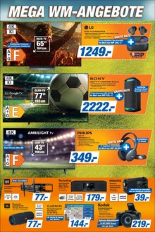 Fernseher im expert Prospekt "Top Angebote" mit 8 Seiten (Moers)
