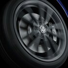 Dynamische Nabenkappen mit neuem Volkswagen Logo Angebote bei Volkswagen Leverkusen für 127,00 €