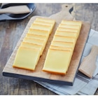 Promo Fromage à raclette fumé Brézain EDELMONT à 6,90 € dans le catalogue Carrefour Market à Menucourt