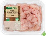 Frisches Puten-Geschnetzeltes im Angebot bei REWE in Wetzlar Frisches Puten-Geschnetzeltes Angebote von REWE Bio bei REWE Wetzlar für 29,90 €
