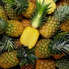Ananas Extra Sweet en promo chez Carrefour Clermont-Ferrand à 1,49 €