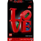 LOVE sculpture - LEGO - Carrefour à Aulnay-sous-Bois LOVE sculpture - LEGO en promo chez Carrefour Aulnay-sous-Bois à 79,99 €