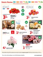 Promos Fleurs dans le catalogue "OFFRES DU MOMENT" de Auchan Supermarché Fleurs en promo dans le catalogue Auchan Supermarché à la page 4