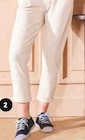 Pantalon blanc dans le catalogue Hyper U