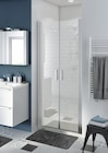 Porte de douche battante "Beloya" l.90 cm en verre transparent - GoodHome en promo chez Brico Dépôt Poitiers à 219,00 €