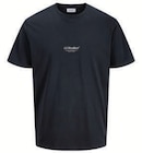 T-Shirt "SOHO" oder "STAR" im Angebot bei AWG in Amberg T-Shirt "SOHO" oder "STAR" Angebote von Jack&Jones bei AWG Amberg für 17,99 €