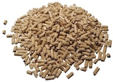 Granulés de bois Din/En plus - Sac de 15 kg, taux d'humidité : ≤ 10% en promo chez Brico Dépôt Bourges à 4,49 €