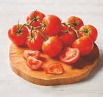 Tomate ronde en grappe - Super U à Niort Tomate ronde en grappe en promo chez Super U Niort à 1,39 €