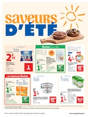 Promos Lait dans le catalogue "OFFRES DU MOMENT" de Auchan Hypermarché Lait en promo dans le catalogue Auchan Hypermarché à la page 2