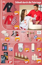 Aktueller REWE Prospekt mit Weihnachtsbaum, "Dein Markt", Seite 33