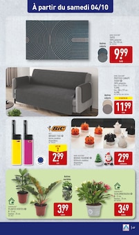 Promo Père Noël dans le catalogue Aldi du moment à la page 47
