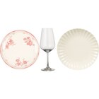 SUR TOUTE LA VAISSELLE "ROMANTIQUE" ET LES VERRES À PIED - CARREFOUR HOME en promo chez Carrefour SUR TOUTE LA VAISSELLE "ROMANTIQUE" ET LES VERRES À PIED - CARREFOUR HOME dans le catalogue Carrefour