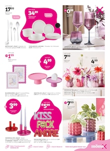 Kuchen im mömax Prospekt "PINK SHOPPING WEEKS" mit 12 Seiten (Augsburg)