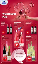 Ähnliche Glühwein Angebote im Prospekt "Aktuelle Angebote" von Getränke Hoffmann in Hof Ähnliche Angebote wie Glühwein im Prospekt "Aktuelle Angebote" auf Seite 4 von Getränke Hoffmann in Hof
