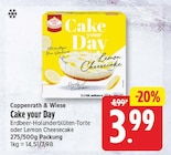 Erdbeer-Holunderblüten-Torte oder Lemon Cheesecake Angebote von Coppenrath & Wiese bei WEZ Bad Oeynhausen für 3,99 €