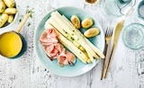 Aktuelle Spargel Angebote bei EDEKA in Münster Aktuelles Geschält: Spargel "weiß" Angebot bei EDEKA in Münster ab 9,99 €