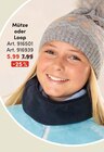 Mütze oder Loop im Angebot bei AWG in Filderstadt Mütze oder Loop Angebote bei AWG Filderstadt für 5,99 €