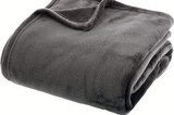 Plaid Flanel - Mr.Bricolage à Sarcelles Plaid Flanel en promo chez Mr.Bricolage Sarcelles à 7,99 €