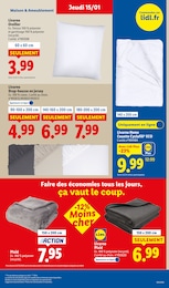 Offre Couches dans le catalogue Lidl du moment à la page 33