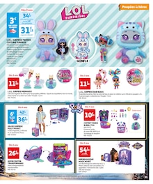 Promo Polly Pocket dans le catalogue Auchan Hypermarché du moment à la page 33