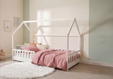 Lit cabane avec barrière - Maxi Bazar à Caluire-et-Cuire Lit cabane avec barrière en promo chez Maxi Bazar Caluire-et-Cuire à 99,99 €