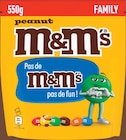 Billes chocolatées cacahuète enrobées de chocolat - M&M's dans le catalogue Intermarché Super
