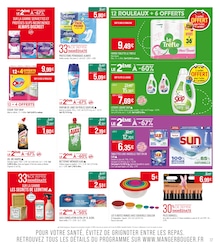 Offre Essuie-Tout dans le catalogue Supermarchés Match du moment à la page 17