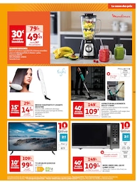 Offre Micro-Ondes dans le catalogue Auchan Hypermarché du moment à la page 43