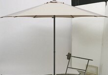 Parasol rond arc 270 cm - Géant Casino à Boulogne-Billancourt Parasol rond arc 270 cm en promo chez Géant Casino Boulogne-Billancourt à 19,00 €
