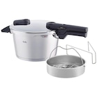 SCHNELLKOCHTOPF VITAQUICK® GLOSSY 4.5 L im Angebot bei XXXLutz Möbelhäuser in Würzburg SCHNELLKOCHTOPF VITAQUICK® GLOSSY 4.5 L Angebote von Fissler bei XXXLutz Möbelhäuser Würzburg für 139,90 €