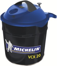 Aspirateur - MICHELIN - Mr Bricolage Aspirateur - MICHELIN à 36,90 € dans le catalogue Mr Bricolage "Un Noël à prix carrément hottes !"
