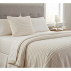 Parure de lit "Bubble" en promo chez Carrefour Vaulx-en-Velin à 15,99 €