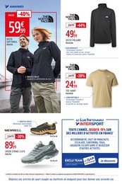 Offre Veste Homme dans le catalogue Intersport du moment à la page 18