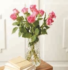 Bouquet de 9 roses dans le catalogue Super U