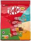 Kit Kat Mini Mix oder Choco Crossies Crunchy Balls Angebote von Nestlé bei REWE Augsburg für 2,29 €
