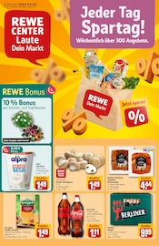 Aktueller REWE Supermarkt Prospekt in Brandenburg und Umgebung, "Dein Markt" mit 32 Seiten, 28.04.2025 - 03.05.2025