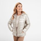 Doudoune légère déperlante à capuche jaune or femme - La Halle à Quimper Doudoune légère déperlante à capuche jaune or femme en promo chez La Halle Quimper à 29,99 €