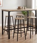 Table haute mange-debout Loka et 4 tabourets - Maxi Bazar à Courbevoie Table haute mange-debout Loka et 4 tabourets en promo chez Maxi Bazar Courbevoie à 99,99 €