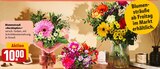 Aktuelles Blumenstrauß »Herzklopfen« Angebot bei REWE in Pforzheim ab 10,00 €