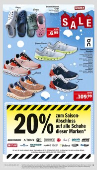 Laufschuhe im Marktkauf Prospekt "GANZ GROSS in kleinsten Preisen!" mit 44 Seiten (Fürth)