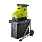 Broyeur de végétaux électrique "RSH3045U" Ryobi - Gamm vert à Poitiers Broyeur de végétaux électrique "RSH3045U" Ryobi en promo chez Gamm vert Poitiers à 279,00 €