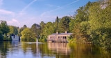 Aktuelle Reis Angebote bei Center Parcs in Bonn Aktuelles Abenteuer in einem großen Wald, Wassersport und Hafen-Stimmung am See Angebot bei Center Parcs in Bonn ab 307,00 €