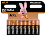 Lot De 16 Piles Plus 100% Duracell en promo chez Auchan Hypermarché Issy-les-Moulineaux à 8,39 €