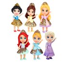 Poupée Disney Princesses Et Reine Des Neiges 8 Cm en promo chez Auchan Hypermarché Aulnay-sous-Bois à 5,99 €