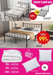 Couches Angebote im Prospekt "I love Maxi Bazar" von Maxi Bazar auf Seite 6