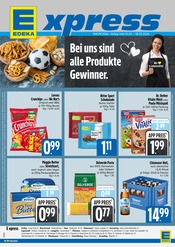 Chips im EDEKA Prospekt in Augsburg Aktueller EDEKA Prospekt mit Chips, "Wir lieben Lebensmittel.", Seite 1