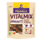 FRUITS SECS - MAITRE PRUNILLE en promo chez Hyper U La Rochelle à 1,10 €