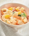 Salade de gambas, surimi et mandarines - Intermarché Hyper Salade de gambas, surimi et mandarines à 10,56 € dans le catalogue Intermarché Hyper