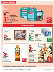 Promos Chocolat dans le catalogue "OFFRES DU MOMENT" de Auchan Supermarché Chocolat en promo dans le catalogue Auchan Supermarché à la page 16