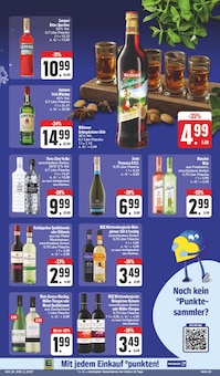 Glühwein im EDEKA Prospekt "Wir lieben Lebensmittel!" mit 28 Seiten (Dresden)